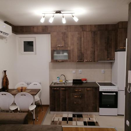 Apartman Ana Ni 外观 照片